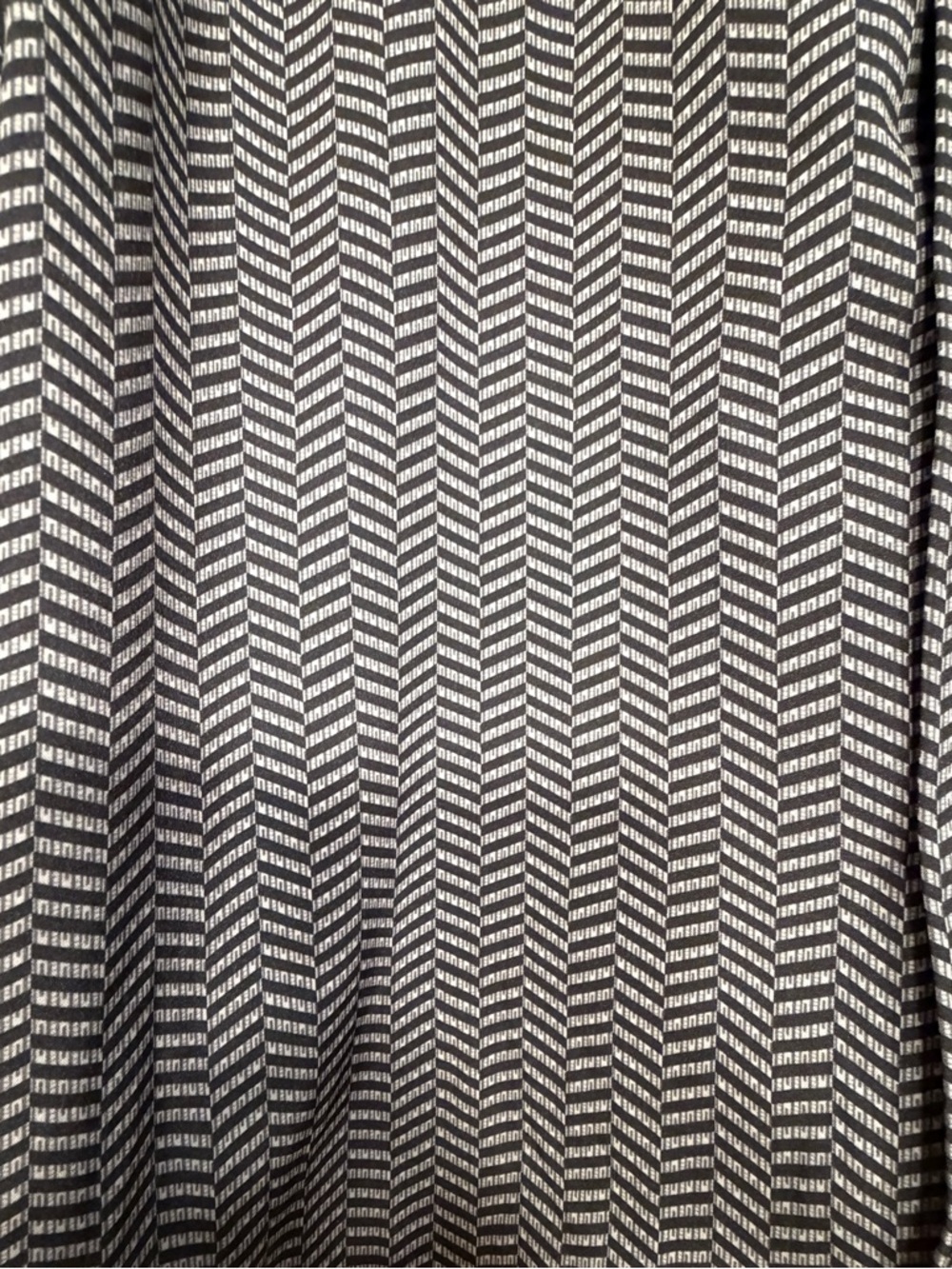 Perry Ellis Black Pattern Long Sleeve Performance Wrinkle Free Button-Down Shirt - Picture 3 of 5